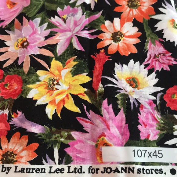 Flat fold material - Picture 2 of 6